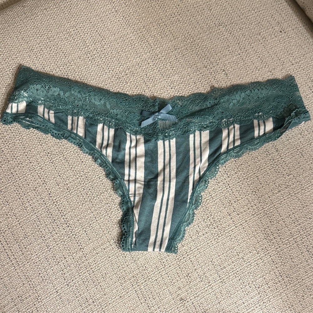 Honeydew Intimates Teal Lace Trim Panties